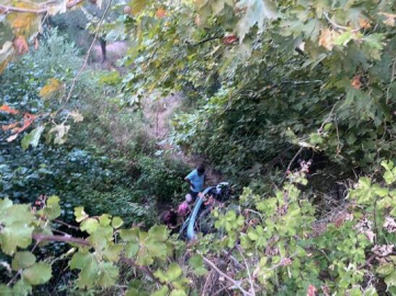 Erdek'te otomobil şarampole devrildi: 5 yaralı