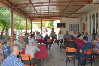 Kaymakam Özderin Kocadağ ve Çamdibi Mahallelerinde 'Halk Toplantısı' Düzenledi
