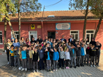 Vali Şıldak Haftaya Öğrencilerle Başladı