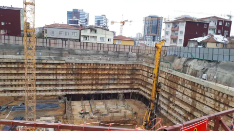 Togay Cömert ‘’ Binalara 'fore kazık' ve ‘perde beton' zorunluluğu getirilmeli’’