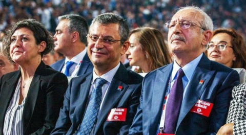 CHP Kurultay Davası 8 Eylül'e Ertelendi: Özgür Özel ve Kılıçdaroğlu Tartışması Yargıya Taşındı