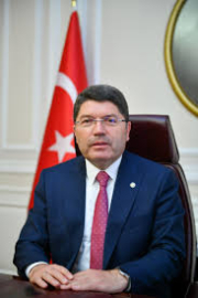 BAKAN TUNÇ: SİLAH BIRAKMA SÜRECİNİN İZLENMESİYLE İLGİLİ DEVLETİN KURUMLARI KONUYU HASSASİYETLE TAKİP EDİYOR