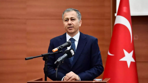 İçişleri Bakanı Yerlikaya’dan Trafik Magandası Açıklaması: “Gereği Yapıldı”