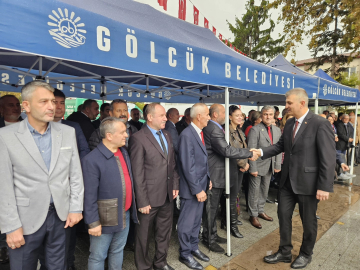 Gölcük’te Muhtarlar Günü Kutlamaları Samimi Bir Atmosferde Gerçekleşti