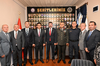 Akın’dan gönüllere dokunan iki açılış