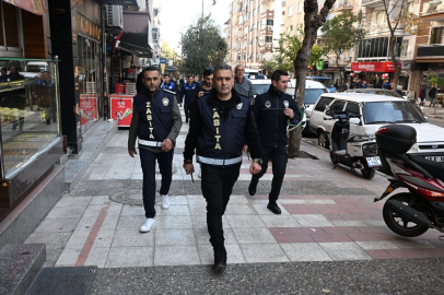 Manisa’da kaldırım işgallerine zabıta müdahalesi