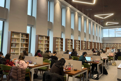 Kocaeli'de kütüphaneler gençlerle dolup taştı