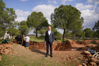 AYVALIK’IN TARİHİ YELDEĞIRMENLERİ GÜN YÜZÜNE KAVUŞTURULUYOR