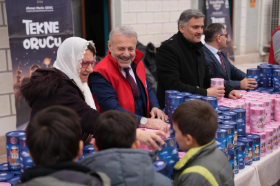 Trabzon'da binlerce çocuk Ramazan’ı 'Tekne Orucu'yla tanıdı
