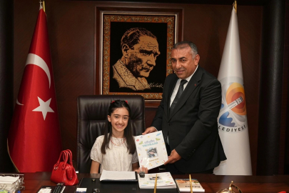 Adana Büyükşehir'e küçük başkan!