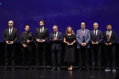 Softtech, Bilişim 500’de Başarısını Üç Ödülle Taçlandırdı