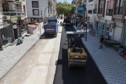 Manisa Soma'da Turgutalp Mahallesi ilk kez sıcak asfaltla buluşuyor
