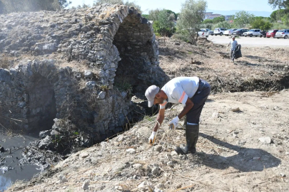 Kuşadası'nda Tarihi Roma Hamamı Özenli Çalışmayla Değer Buldu