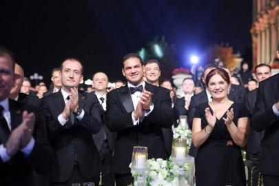 Özdilek, 55. Yılını Çırağan’da Kutladı