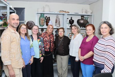 Bursa seramik duayeni Prof.Dr. Sevim Çizer'i ağırladı